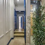 Apartment Le Marais Centre De Paris By Studio Prestige